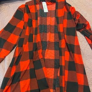 NWT Red & Black Buffalo Plaid light weight cardigan